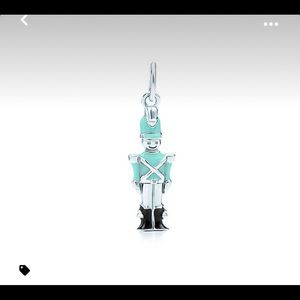 ISO TIFFANY CO SOLIDER CHARM